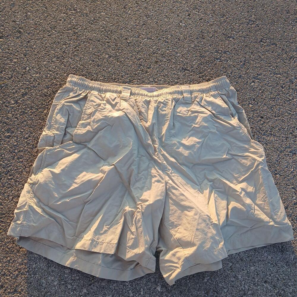Columbia PFG Shorts Mens Medium Beige Fishing Quick Dry Mesh Lined Elastic Waist